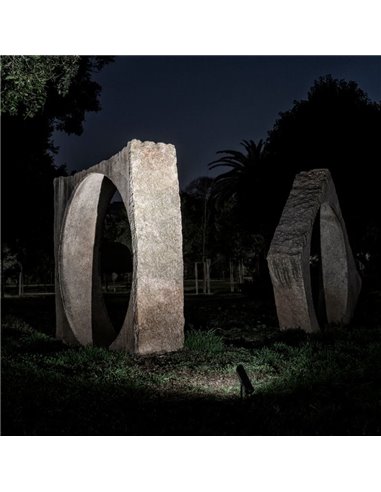 Projetor LED para exterior SKIP FLOOD, ângulo de feixe de 35º, 5,5 W IP65 cinza ou ferrugem em 2700 K ou 3000 K 620 lm/660 lm