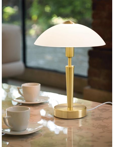 Lámpara de Mesa SOLO 1 Latón-Mate y Vidrio Blanco Satinado - Elegancia y Funcionalidad 35Cm