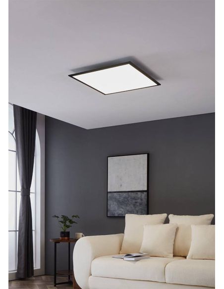 Salón con Plafón LED cuadrado negro 60x60 4000K 4.700Lm IP20 Salobrena 1 33W Instalación en Superficie 900819 Eglo