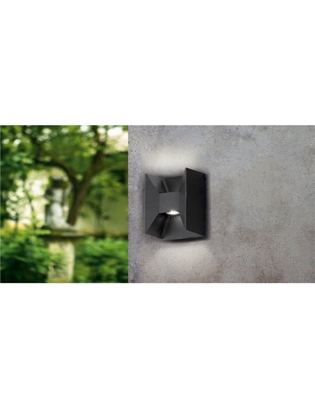Aplique de Pared LED Cuadrado Luz Arriba y Abajo MORINO negro, 2x2,5W 3000K IP44
