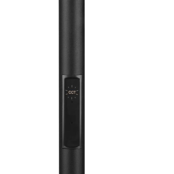Detalla interruptor de Lámpara de pie LED SPECTER en negro, con diseño minimalista y regulador de luz