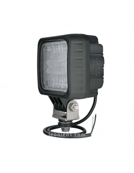Faro para iluminar la marcha atras de LED Homologado de la marca Wesem 12V y 24V para camiones y remolques | LeonLeds