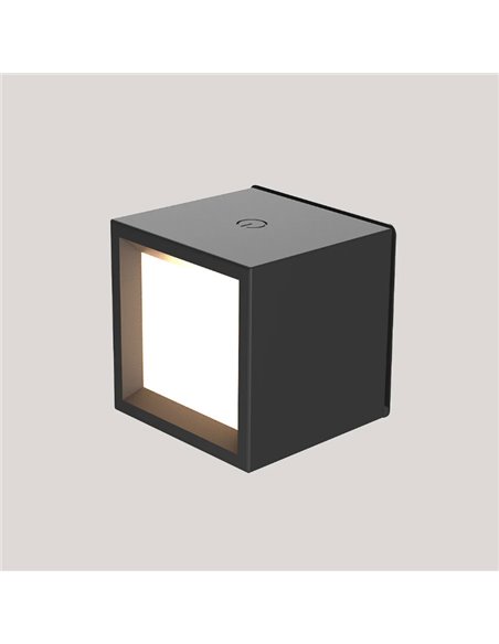 Aplique sem fio BOX 8 com acessório de parede magnético, fácil de instalar, preto