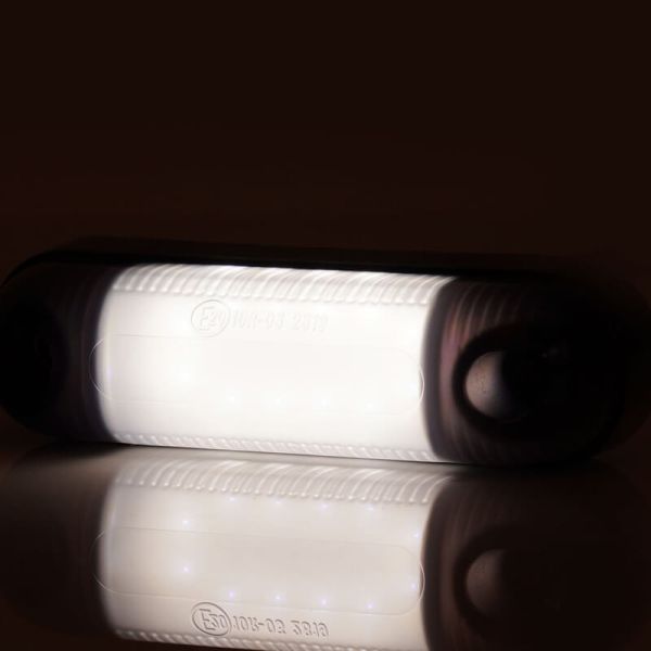 Feu de Position LED Abat-Jour Ovale W273.2 NOIR - Blanc