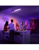 Plafón LED con 3 focos direccionables Blanco en un salón | LeonLeds