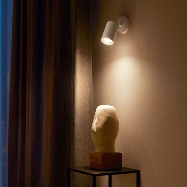 Spot LED intelligent Fugato blanc Philips Hue lumière blanche ambiante