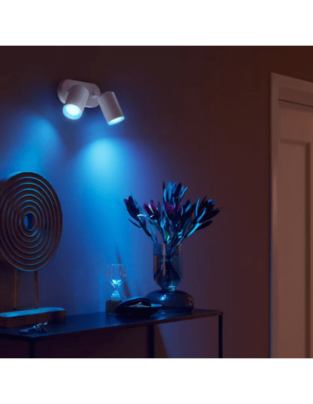 Foco inteligente 2 luces Fugato foto ambiente| LeonLeds