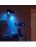 Foco inteligente 2 luces Fugato negro luz encendida| LeonLeds