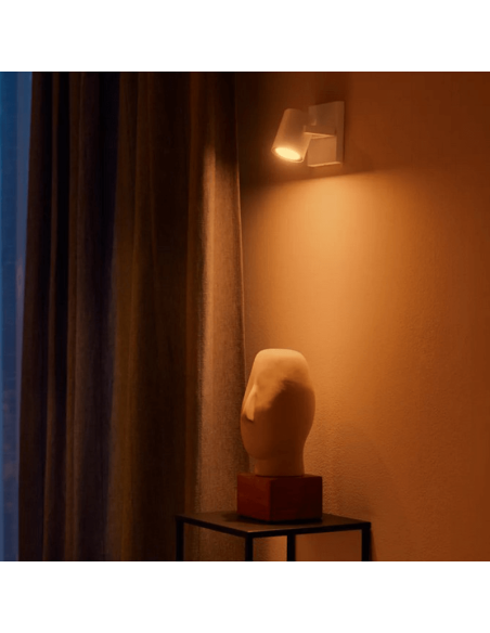 Spot intelligent 1 lumière Argent lumière allumée | LéonLeds