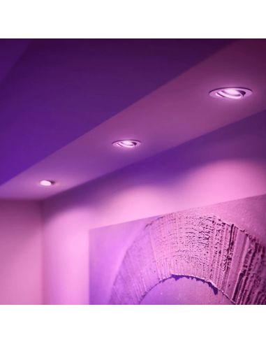 Pack de 3 focos inteligentes Centura Philips Hue encendidos| LeonLeds