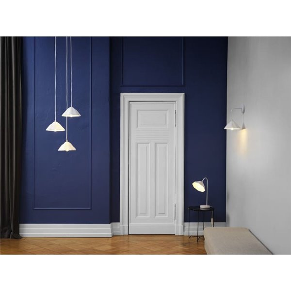 Lámpara de sobremesa con material reciclado LOTUS LEAF TABLE, blanco E14 ​