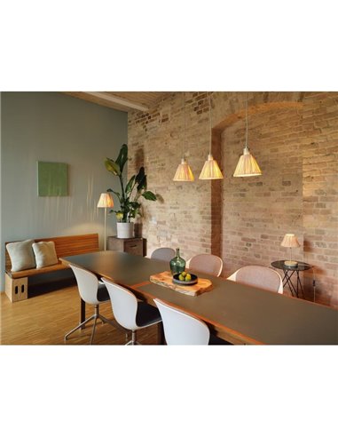 Lámpara de pie con pantalla de RAFFIA FLOOR, con pie de acero verde, E27 