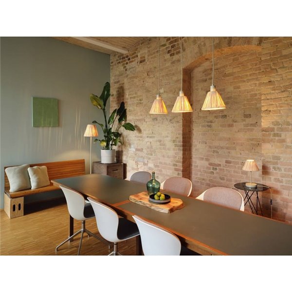 Lámpara de pie con pantalla de RAFFIA FLOOR, con pie de acero verde, E27 