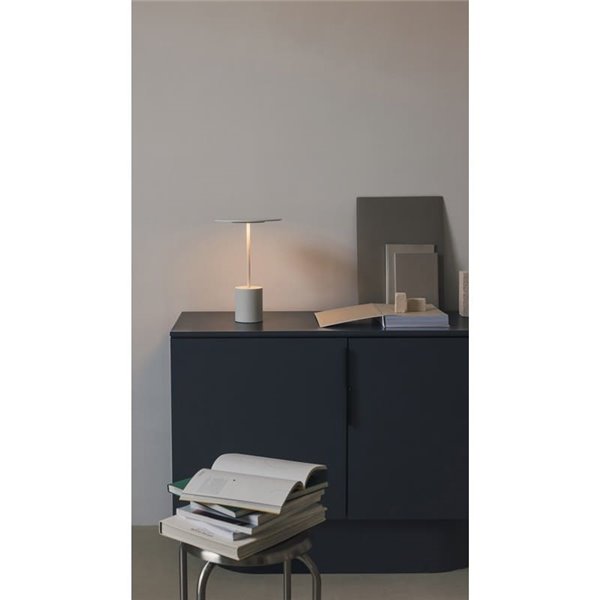 Candeeiro de mesa minimalista YORU BIG, preto/branco, com cabo, 5W, 600Lm, 2700K