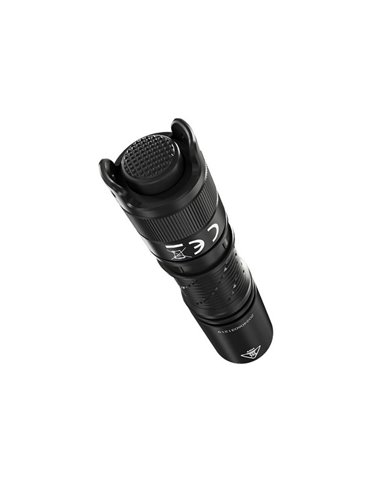 Linterna de Mano LED MT1A Pro Ultraligera Recargable Alcance 250 metros IP68