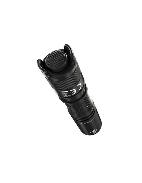 Linterna de Mano LED MT1A Pro Ultraligera Recargable Alcance 250 metros IP68