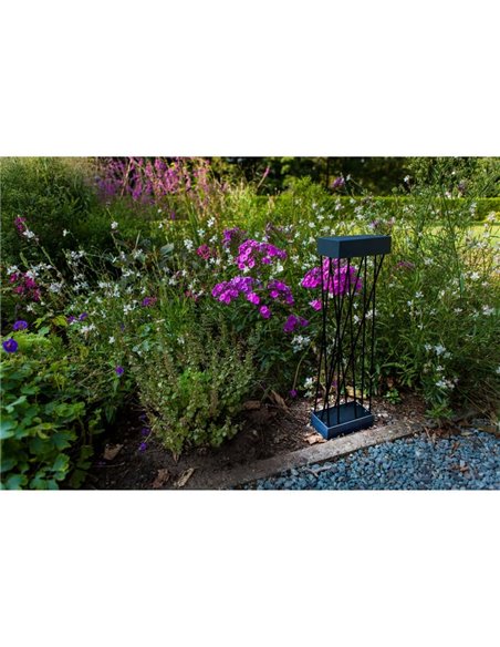 Farol solar LED SPIDO com estaca de solo, design elegante em preto, 10,5W, 900Lm, 3000K