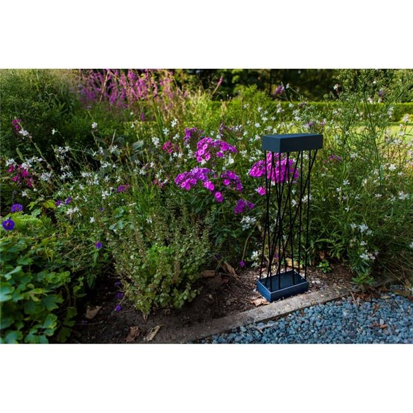 Baliza LED solar con estaca al suelo SPIDO, de diseño elegante negro, 10,5W, 900Lm, 3000K