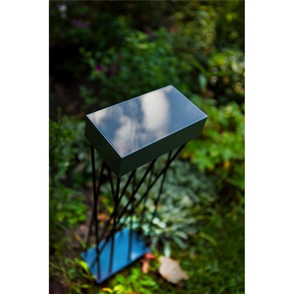 Baliza LED solar con estaca al suelo SPIDO, de diseño elegante negro, 10,5W, 900Lm, 3000K