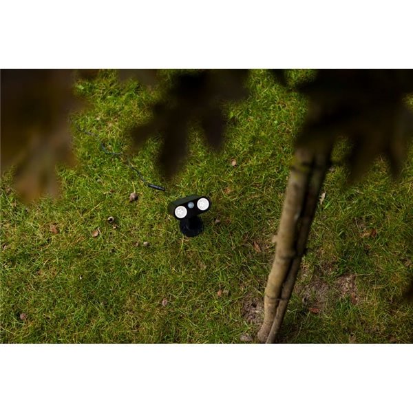 Proyector de suelo LED con panel solar BINGO, con detector de movimiento 8,2W, 800Lm, 5000K