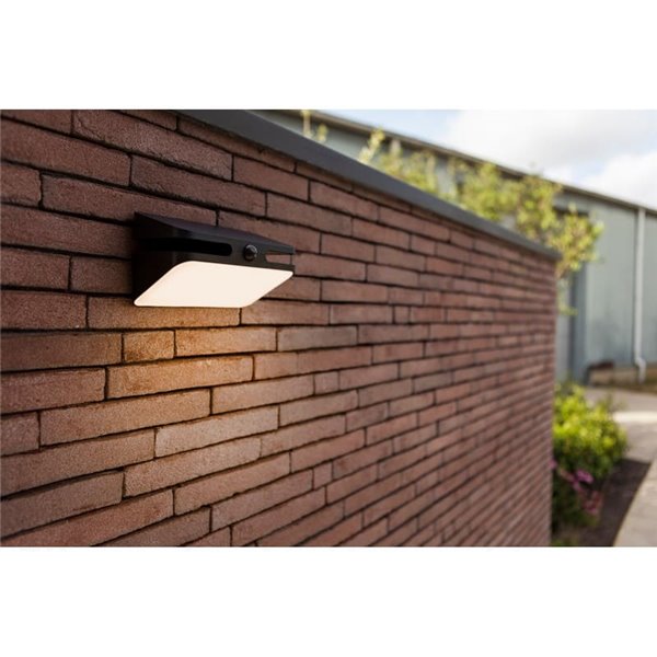 Aplique LED de pared AERO con panel solar y sensor de moviemiento, 8,6W 940Lm, 4000K, negro