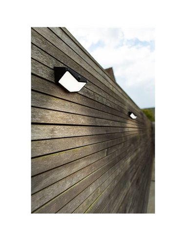 Aplique de pared LED, solar con sensor PIR, WINGS, negro, 3,7W 500Lm, 5000K