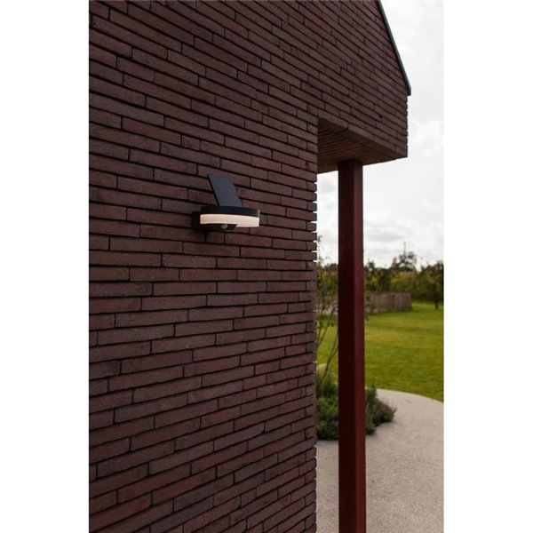 Aplique LED con panel solar ajustable y sensor PIR RUNDA, 12W 1300Lm, 3000K