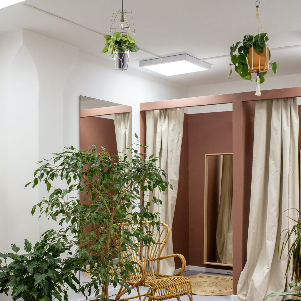 Guía para iluminar techos bajos - Blog LeonLeds