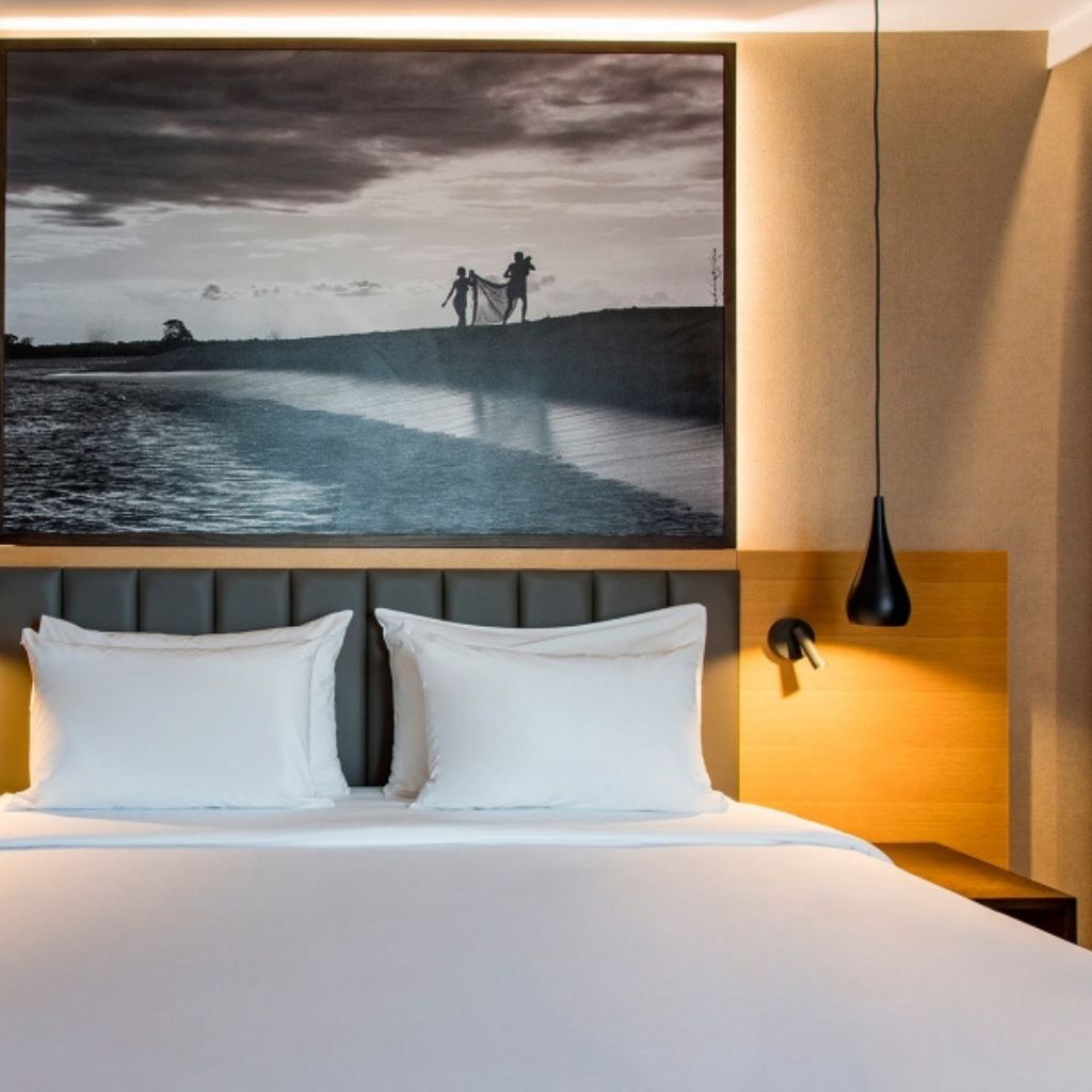 lampara-esferica-negra