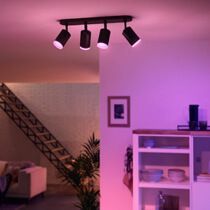 Intelligente LED-Spots und Leisten
